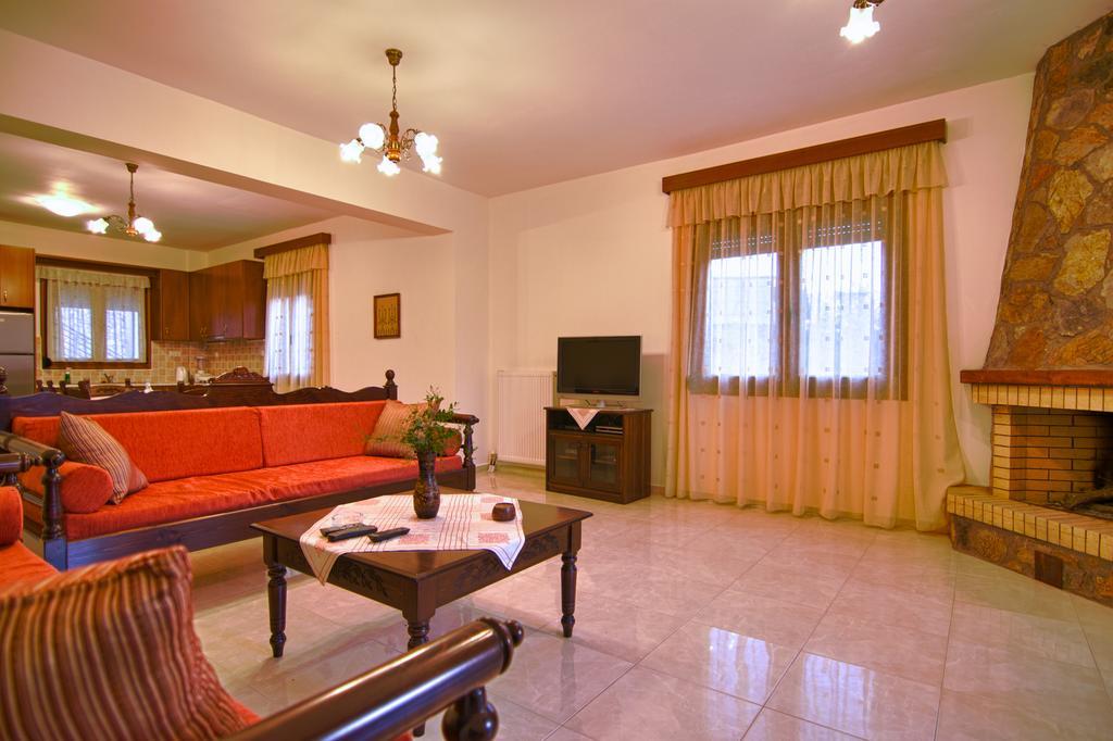 Aposeti Villas Petrochori  Rom bilde