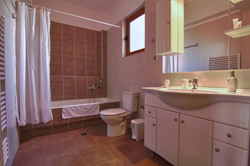 Aposeti Villas Petrochori  Rom bilde